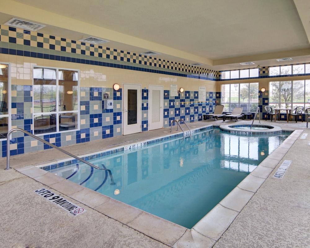 Comfort Inn & Suites Near Lake Lewisville Corinth Exteriér fotografie