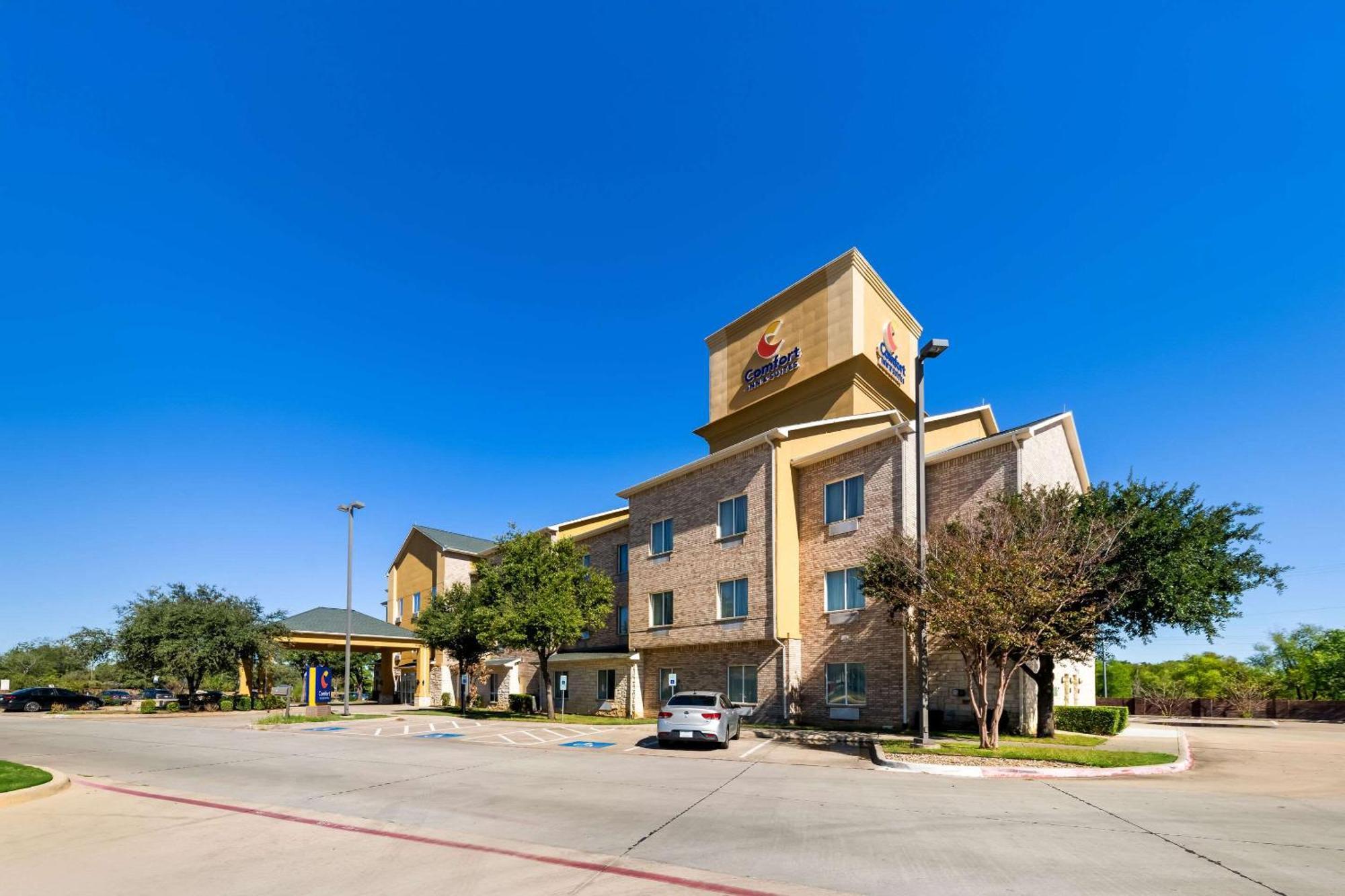 Comfort Inn & Suites Near Lake Lewisville Corinth Exteriér fotografie